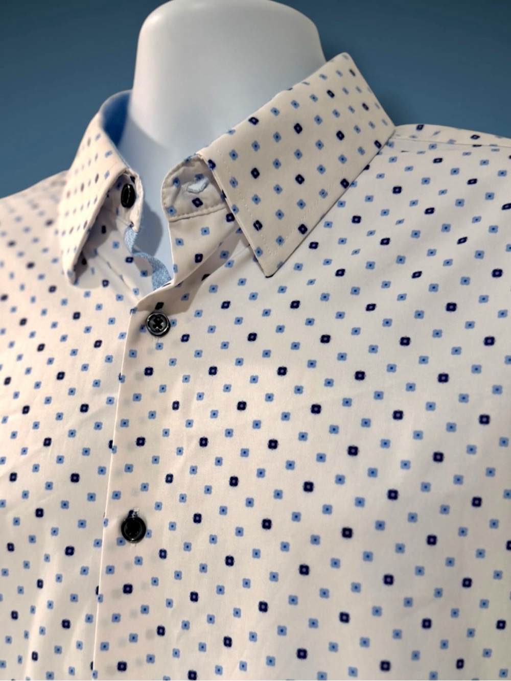 WRK 4-Way Stretch Dress Shirt 17.5 White Blue Geometric Performance Button Up